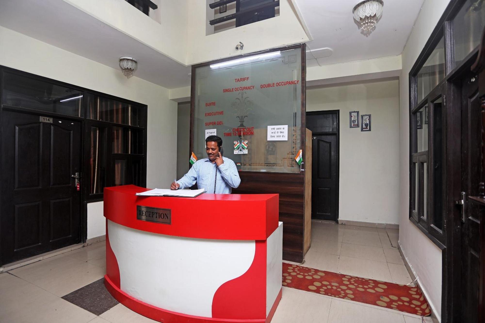 Hotel Collection O 19472 Highway Regency Anupnagar Exteriér fotografie