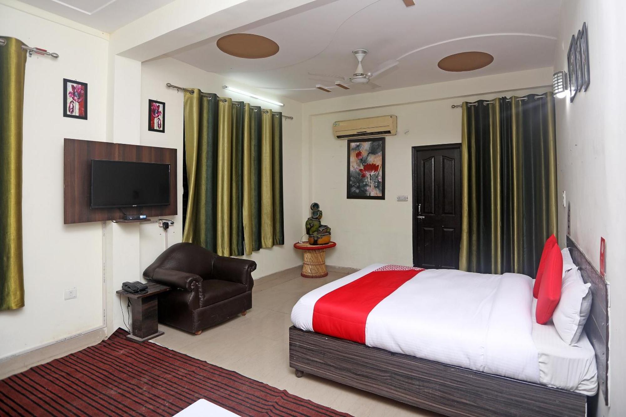 Hotel Collection O 19472 Highway Regency Anupnagar Exteriér fotografie